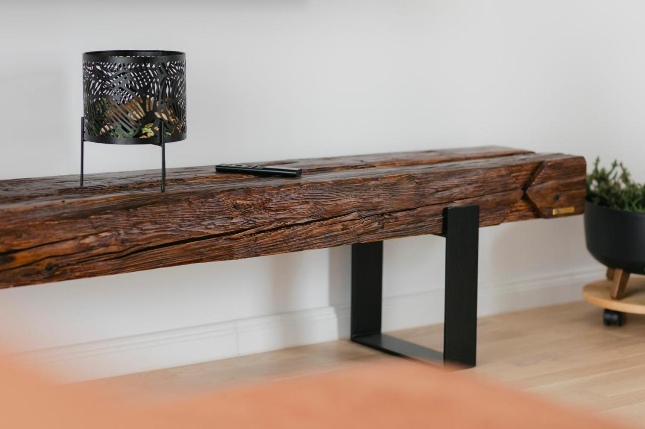 The Forest - Luxe With Free Secured Parking Apartment *
